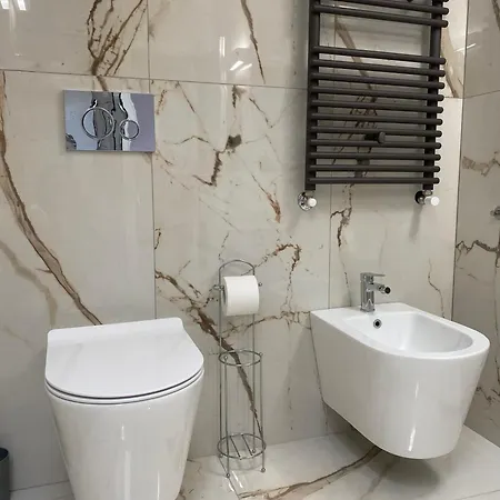 Casa Moniga 2-residenze Lizzeri * Moniga del Garda