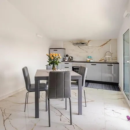 Casa Moniga 2-residenze Lizzeri Apartman